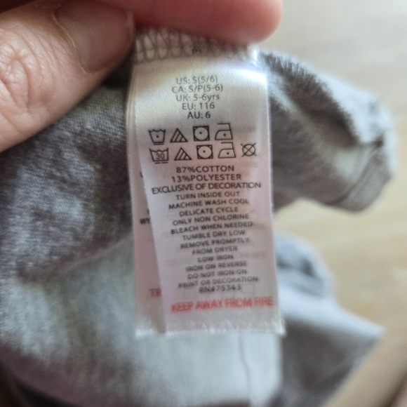 Air Jordan & Tommy Bahama Set of 2 short sleeve tees size 6 VGUC - Picture 11 of 12